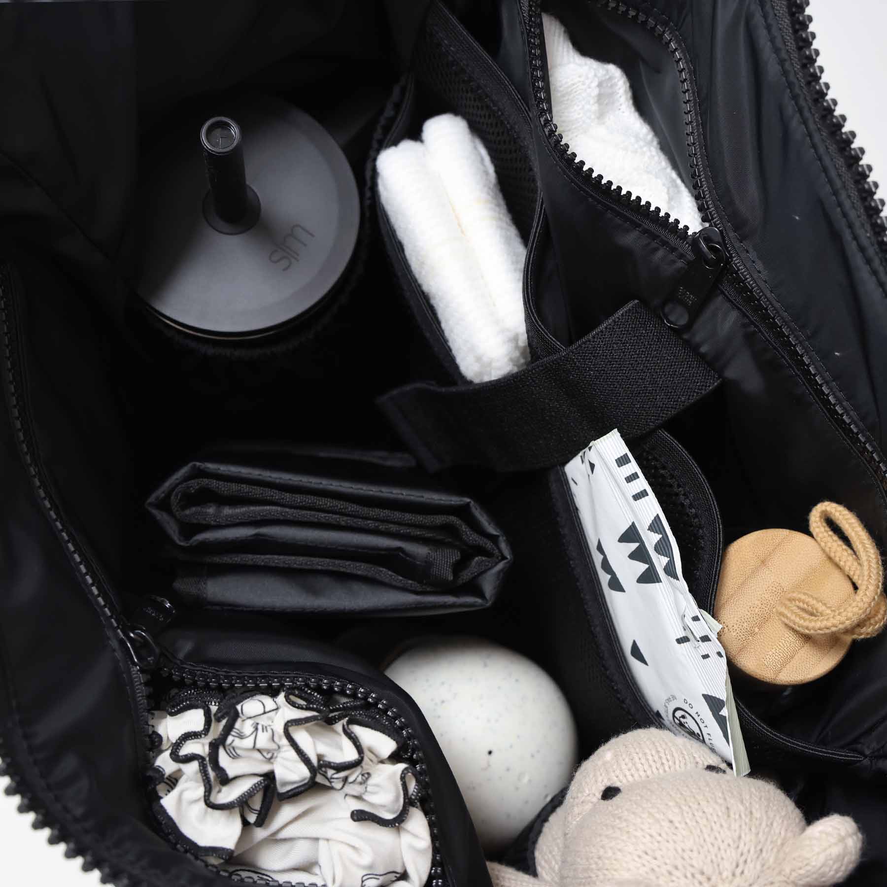 1039-lane-convertible-diaper-bag-tote-black-1.jpg