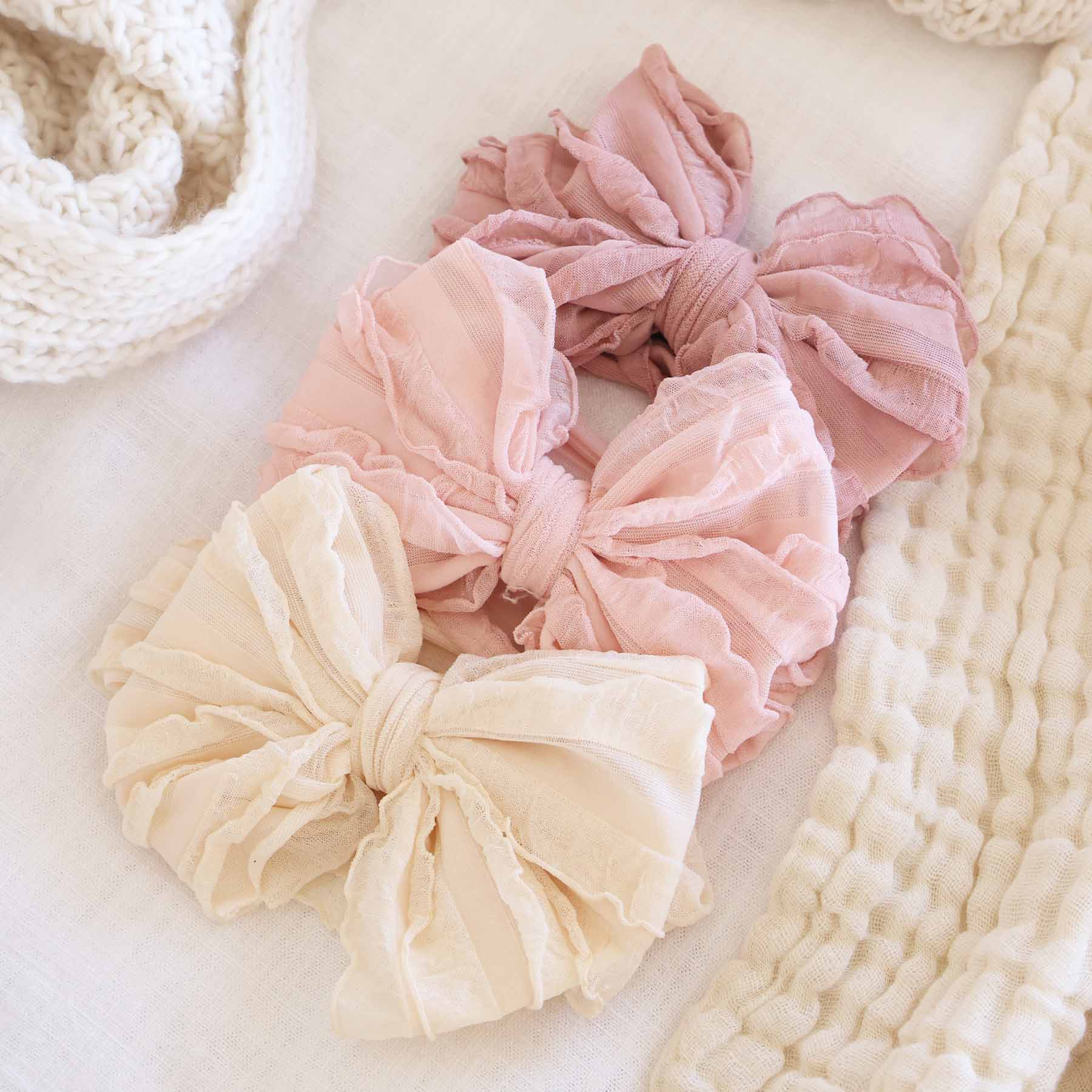 Large Ruffle Knit Bow | Pinks