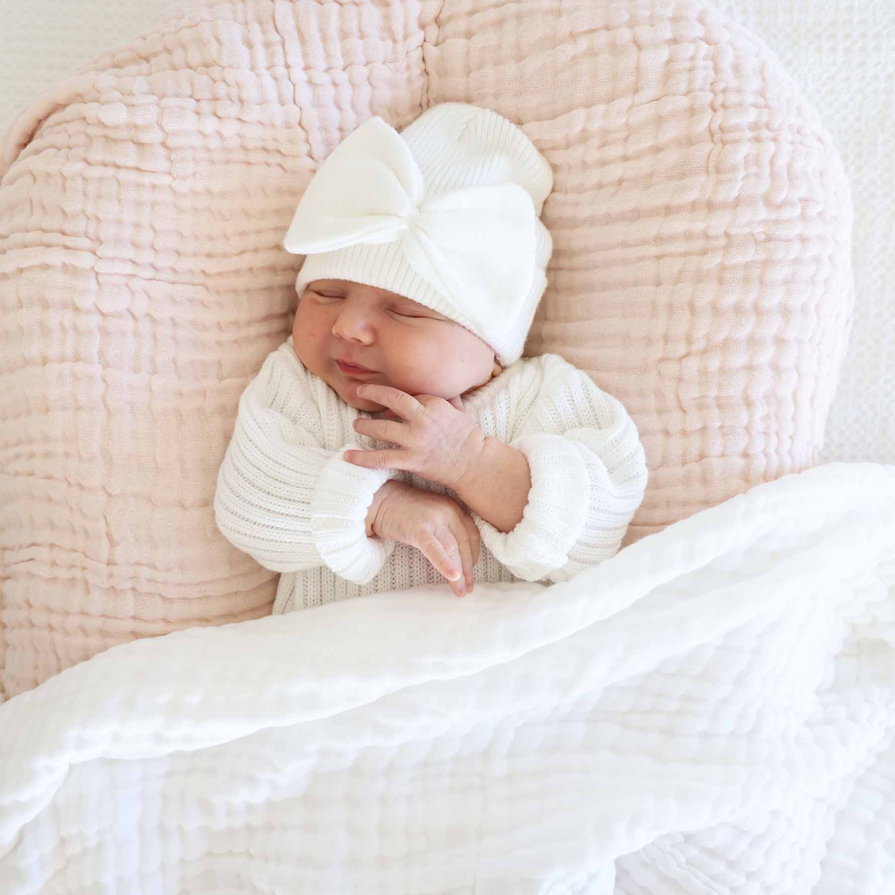 11529-organic-cotton-gauze-swaddle-blanket-pearl-1.jpg