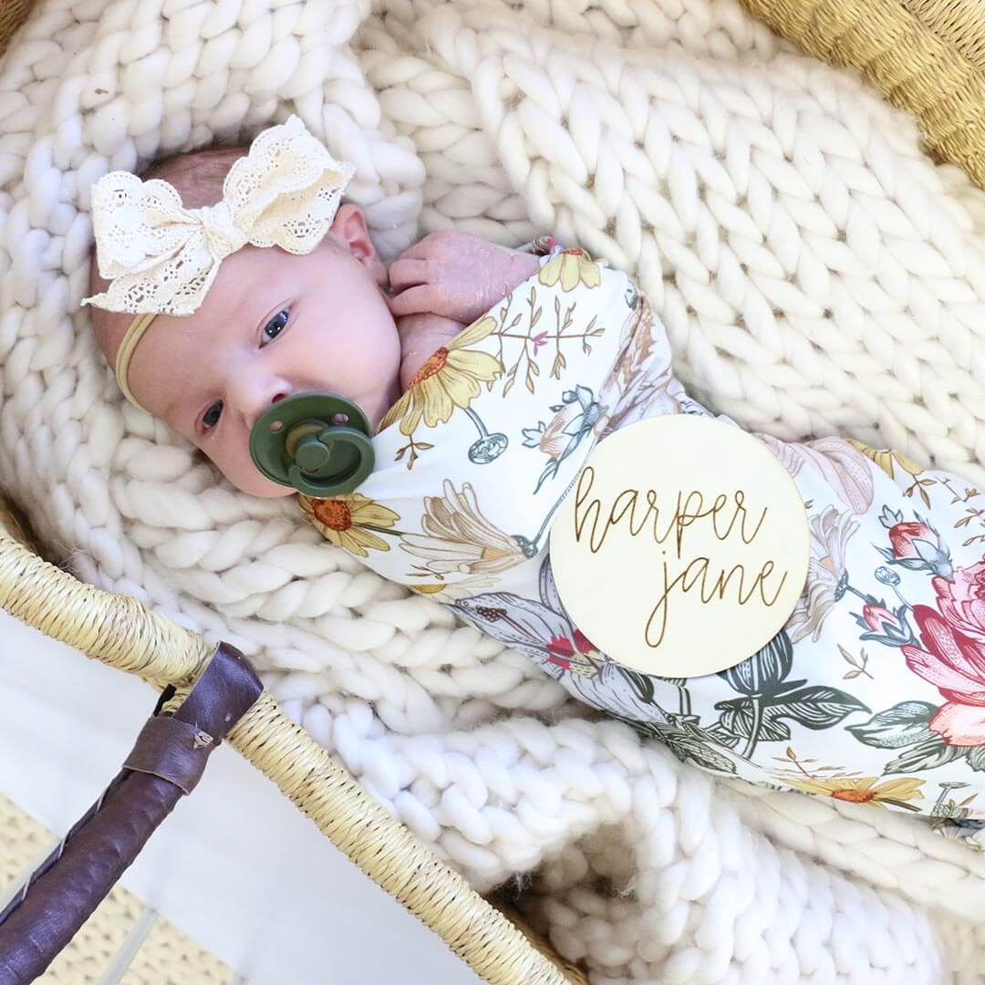 Personalized Baby Name Wood Announcement | ALL SCRIPT