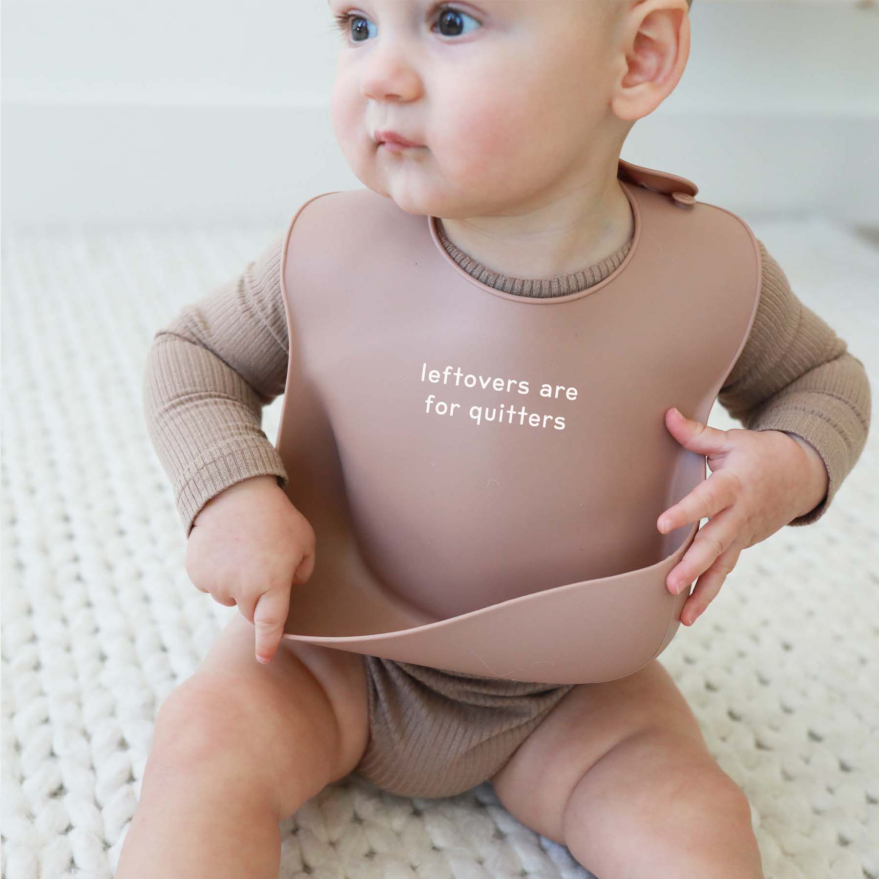13852-silicone-sayings-baby-bibs-1.webp