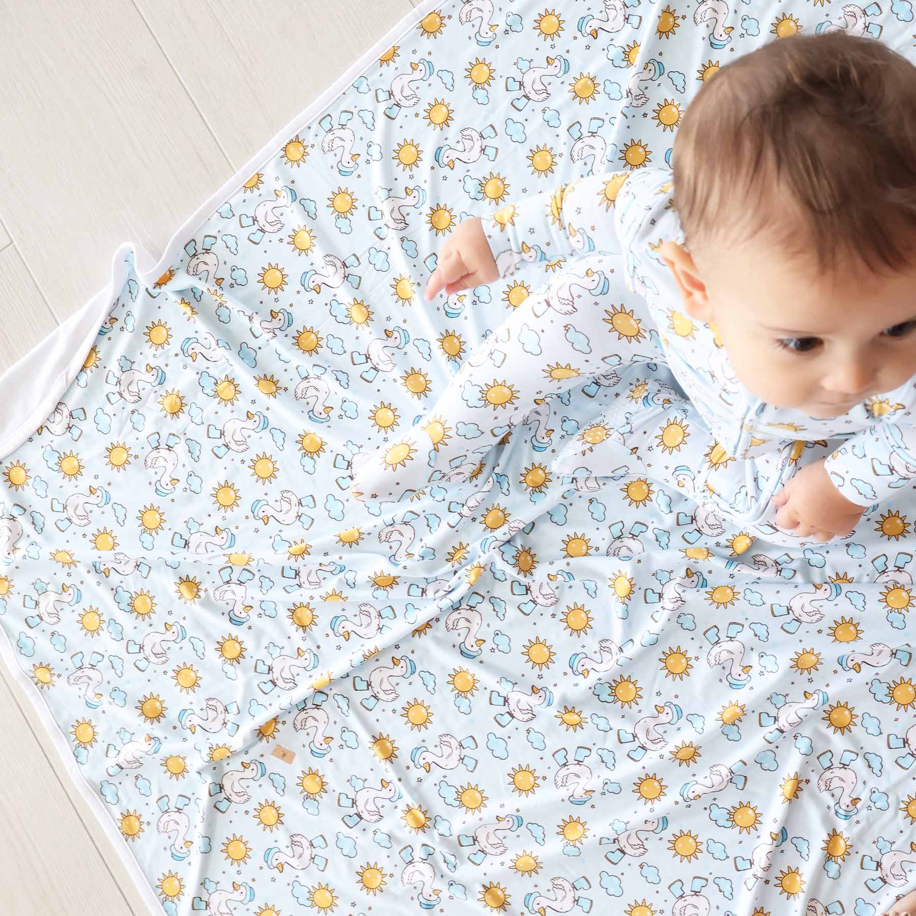 13911-silly-goose-double-sided-bamboo-blanket-blue-1.jpg