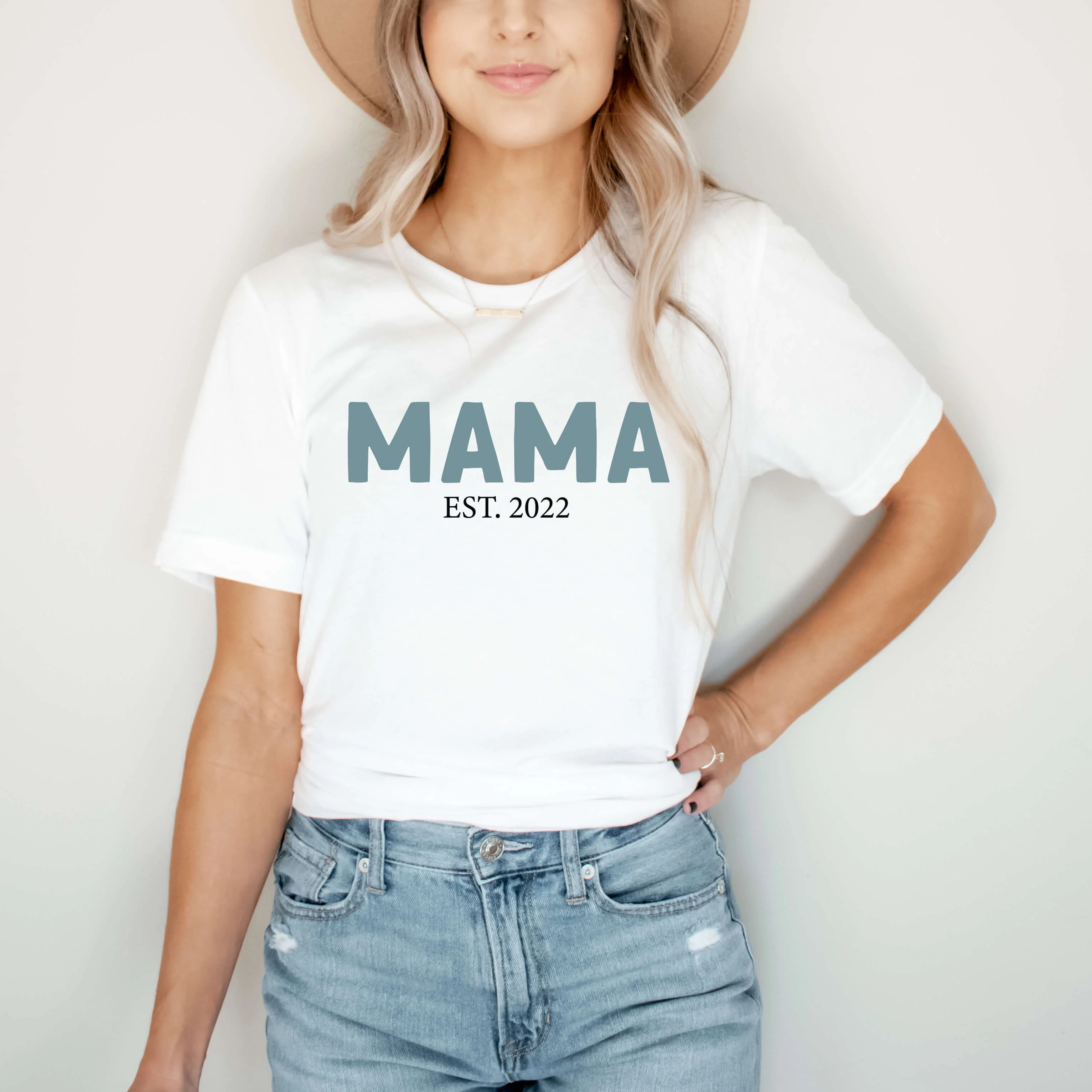 261-mama-est-graphic-tee-white-1.jpg
