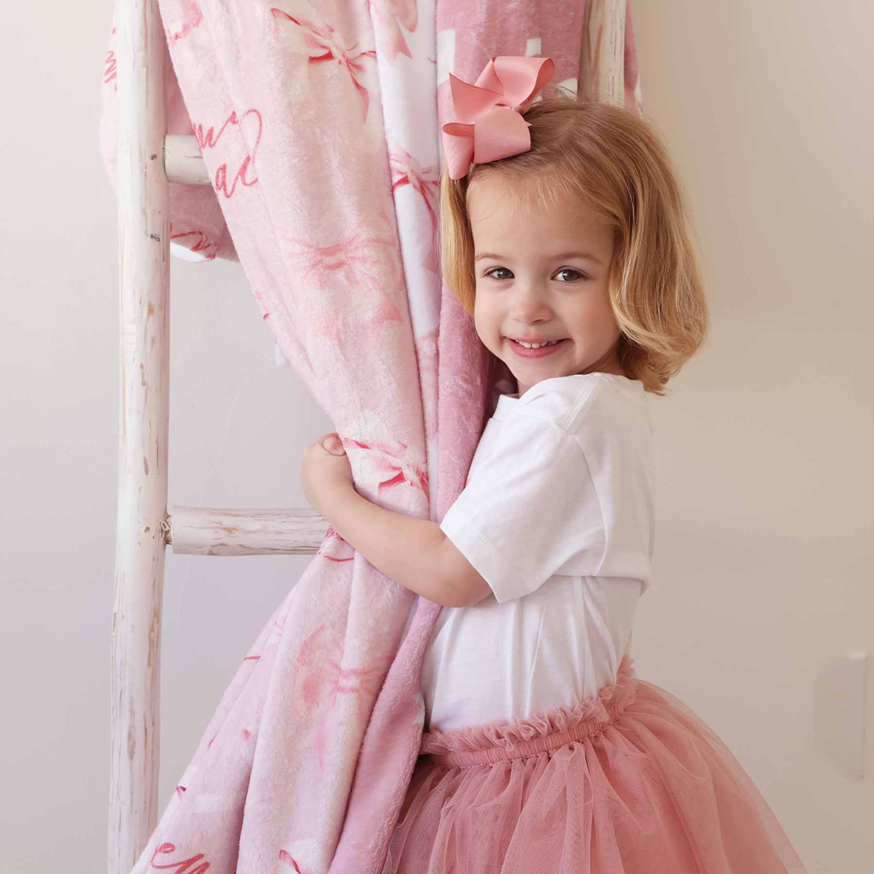3684-bow-personalized-kids-blanket-1.jpg
