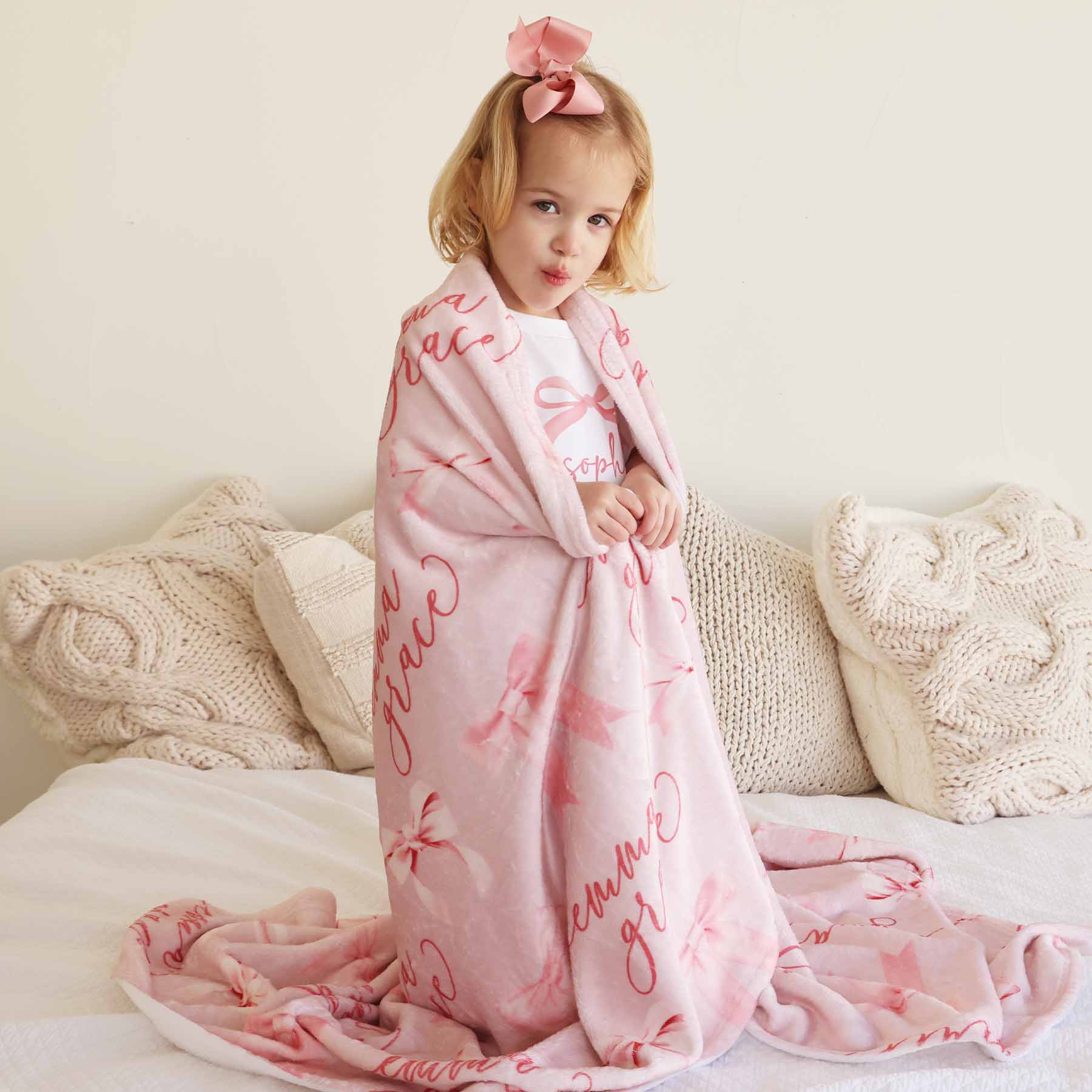 3684-bow-personalized-kids-blanket-1.jpg