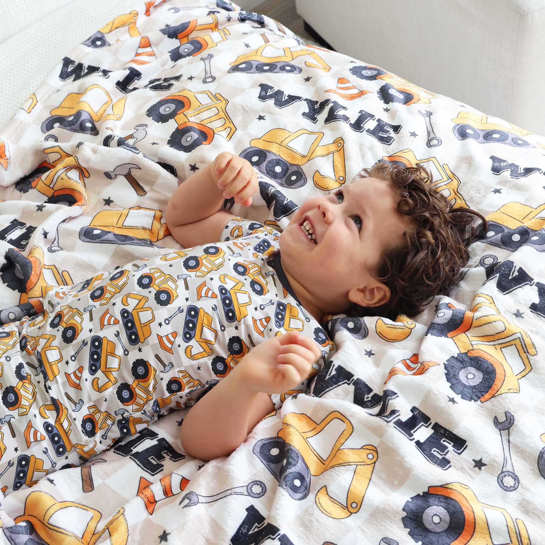 3917-under-construction-personalized-kids-blanket-1.jpg