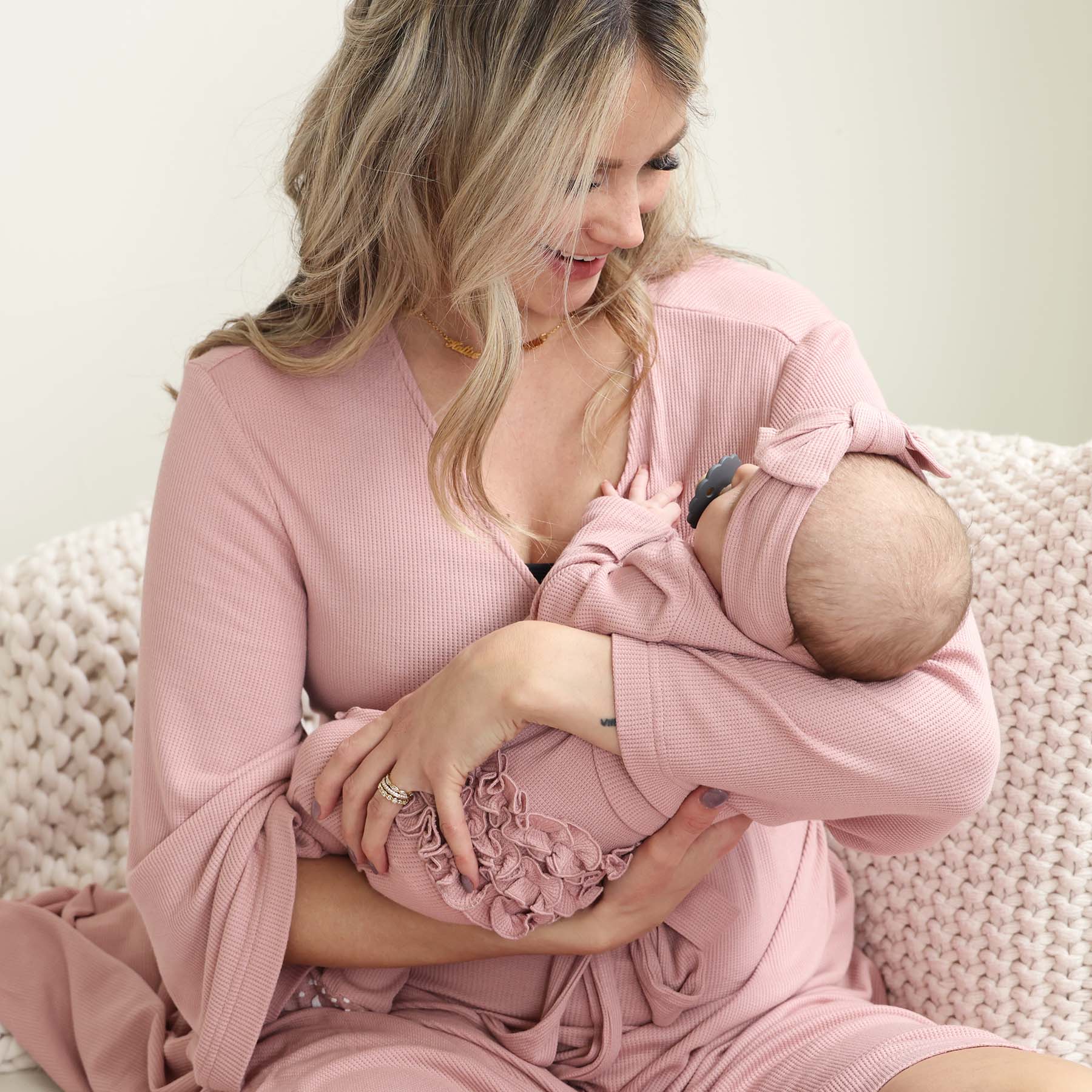 418-vintage-rose-bamboo-waffle-knit-maternity-robe-1.webp