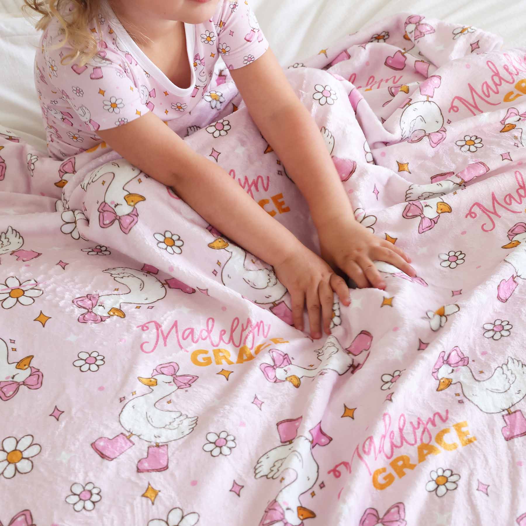 4281-silly-goose-personalized-kids-blanket-pink-1.jpg