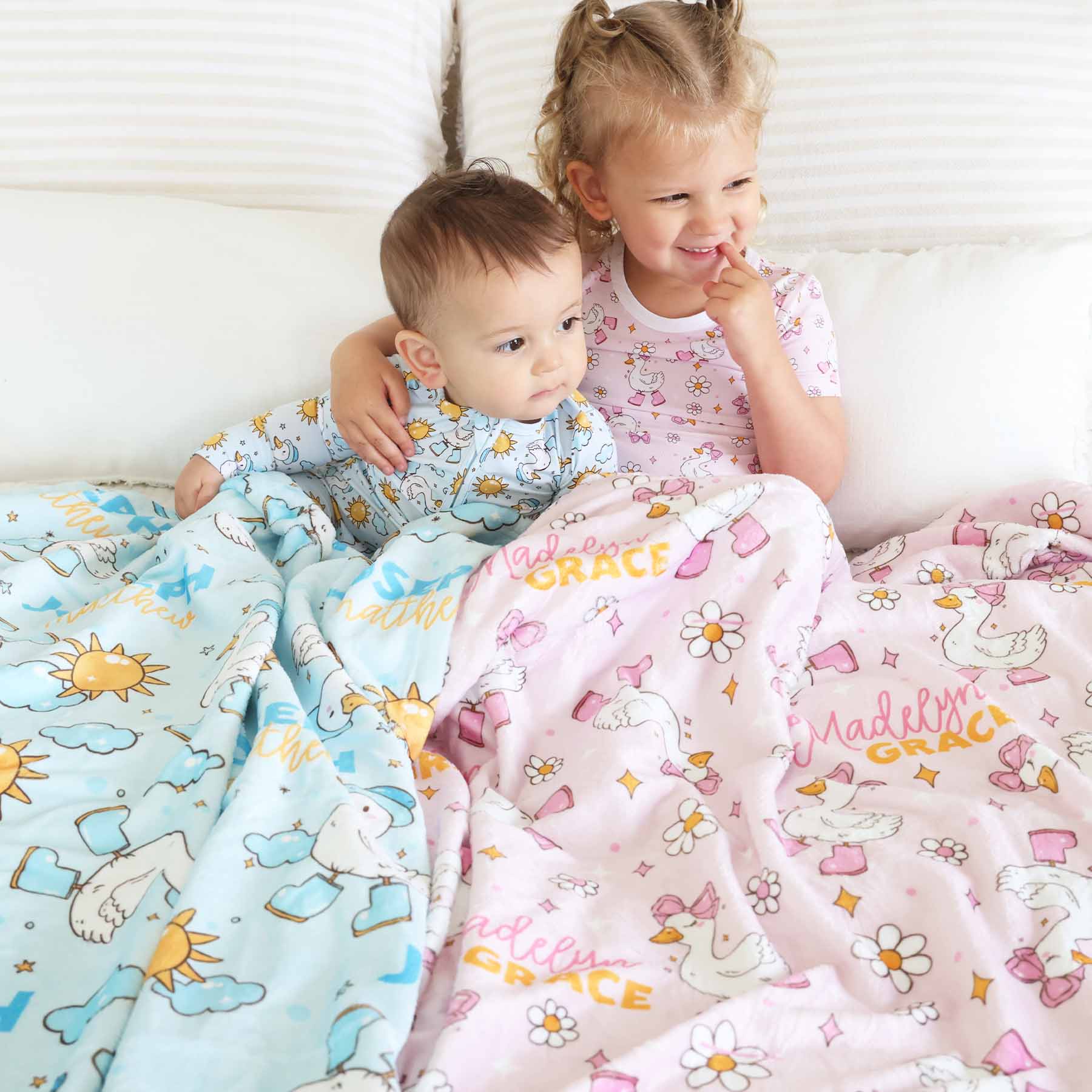 4281-silly-goose-personalized-kids-blanket-pink-1.jpg