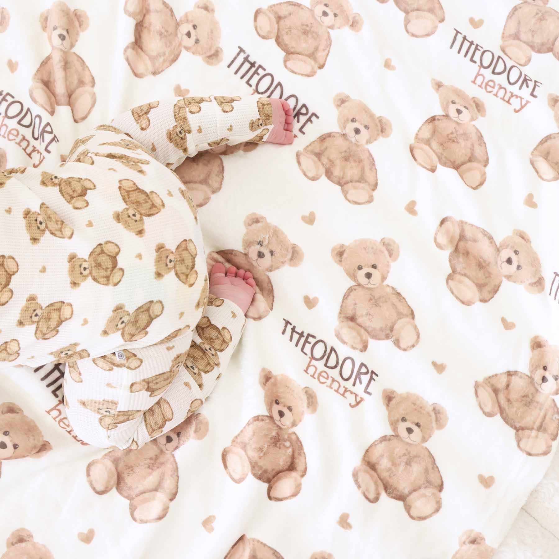 4284-beary-sweet-personalized-kids-blanket-1.jpg