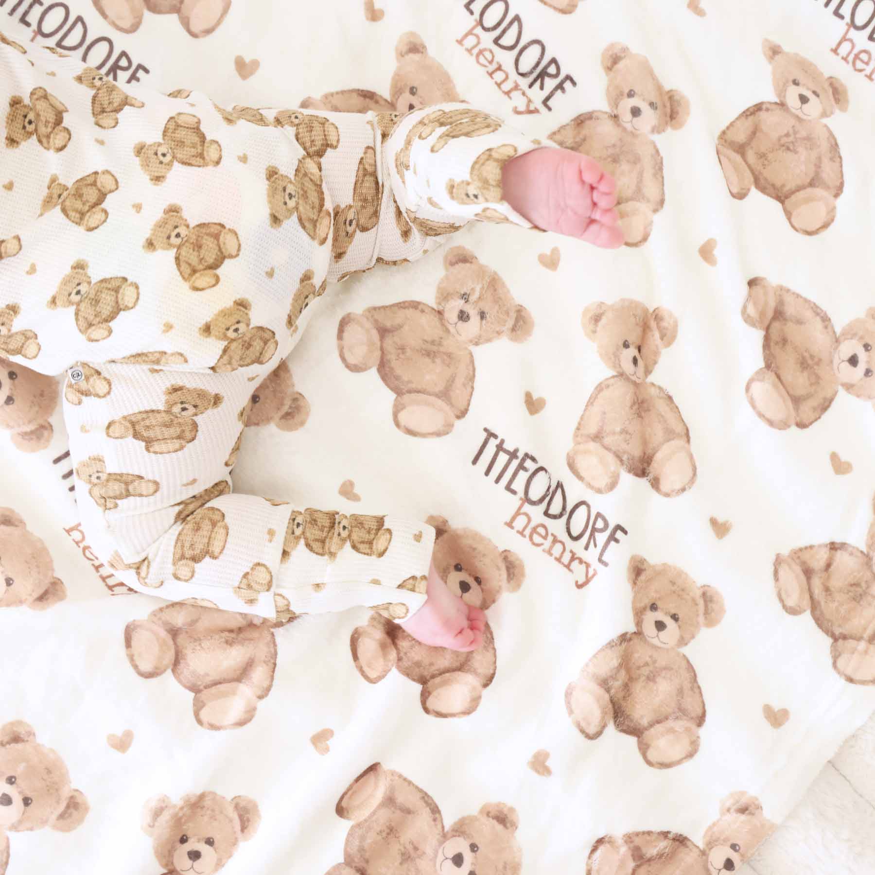 4284-beary-sweet-personalized-kids-blanket-1.jpg