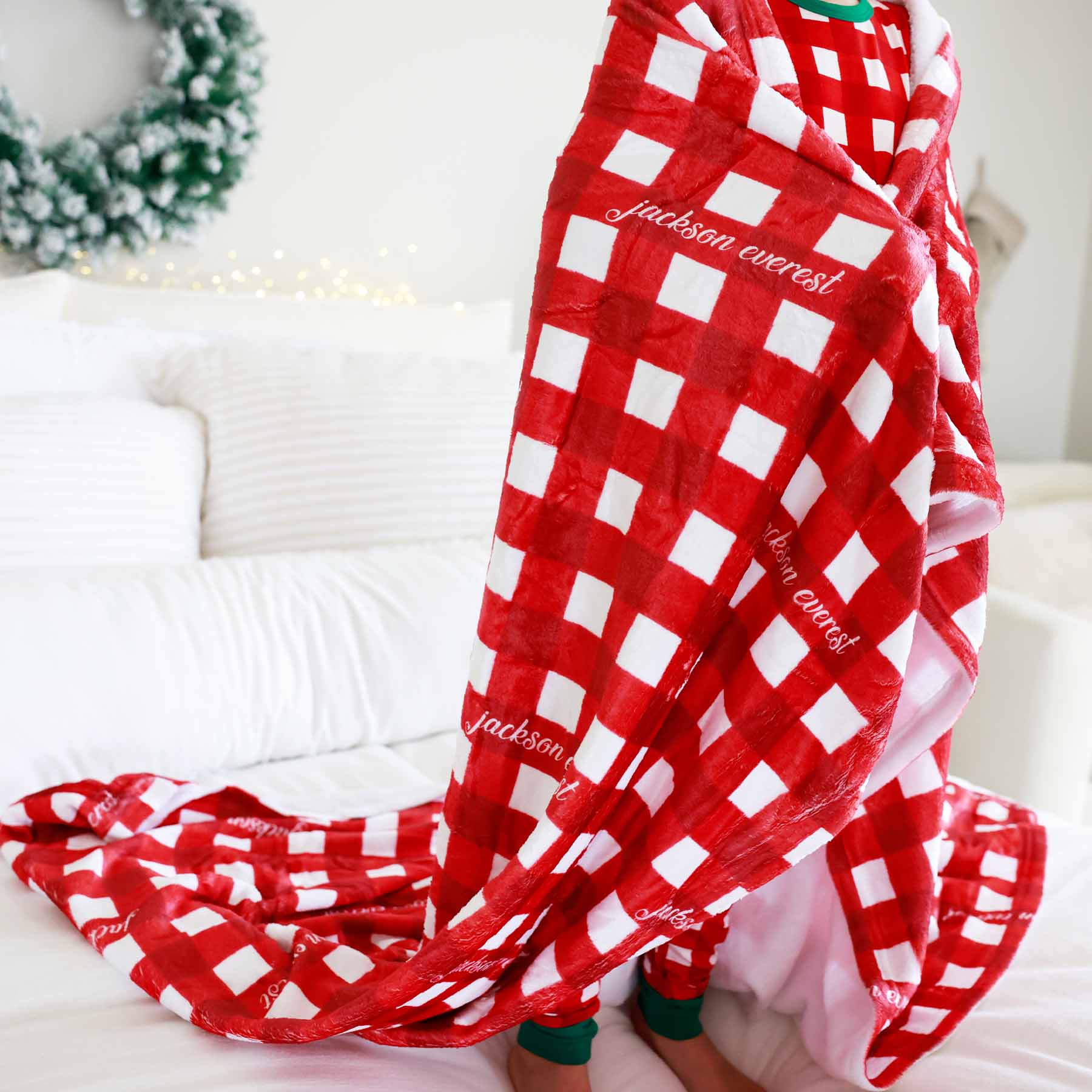 4289-checking-it-twice-personalized-kids-blanket-1.jpg