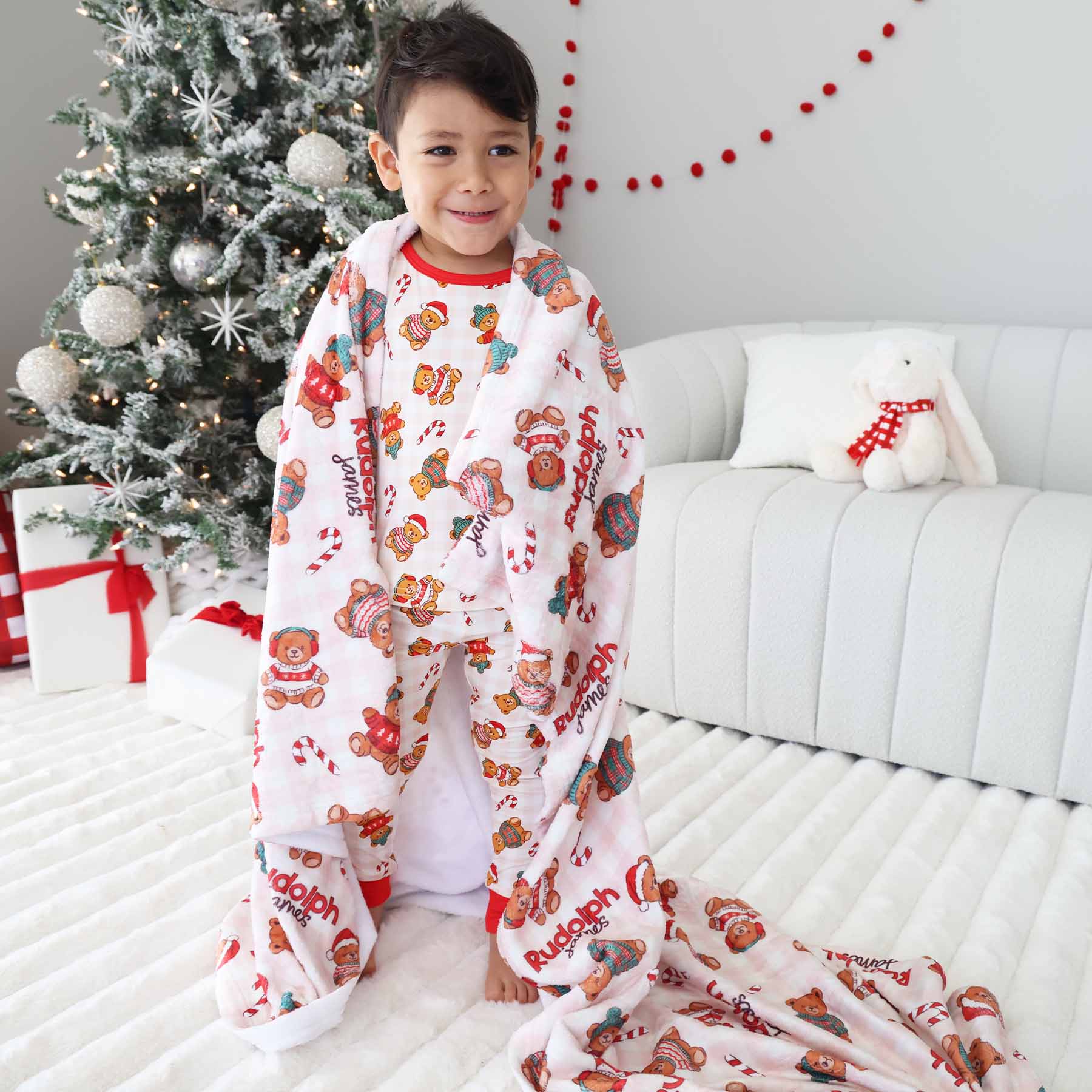 4295-beary-christmas-personalized-kids-blanket-neutral-1.jpg