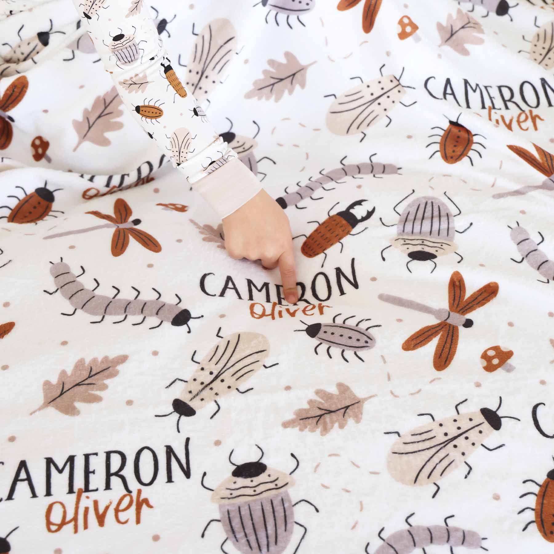 4296-snuggle-bug-personalized-kids-blanket-1.jpg