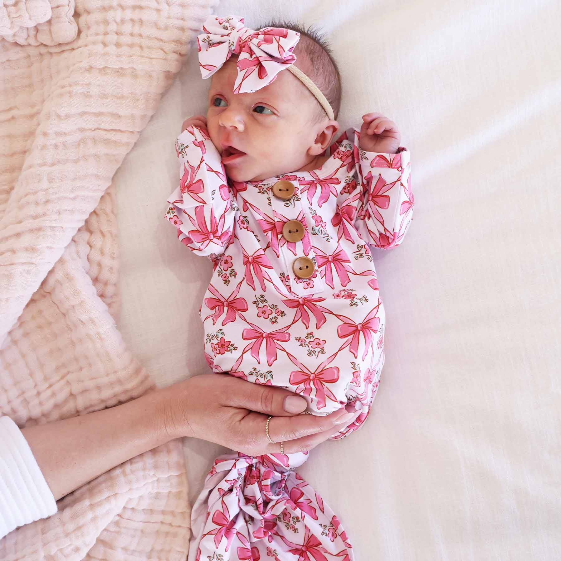5052-bow-besties-newborn-baby-knot-gown-hat-set-1.jpg
