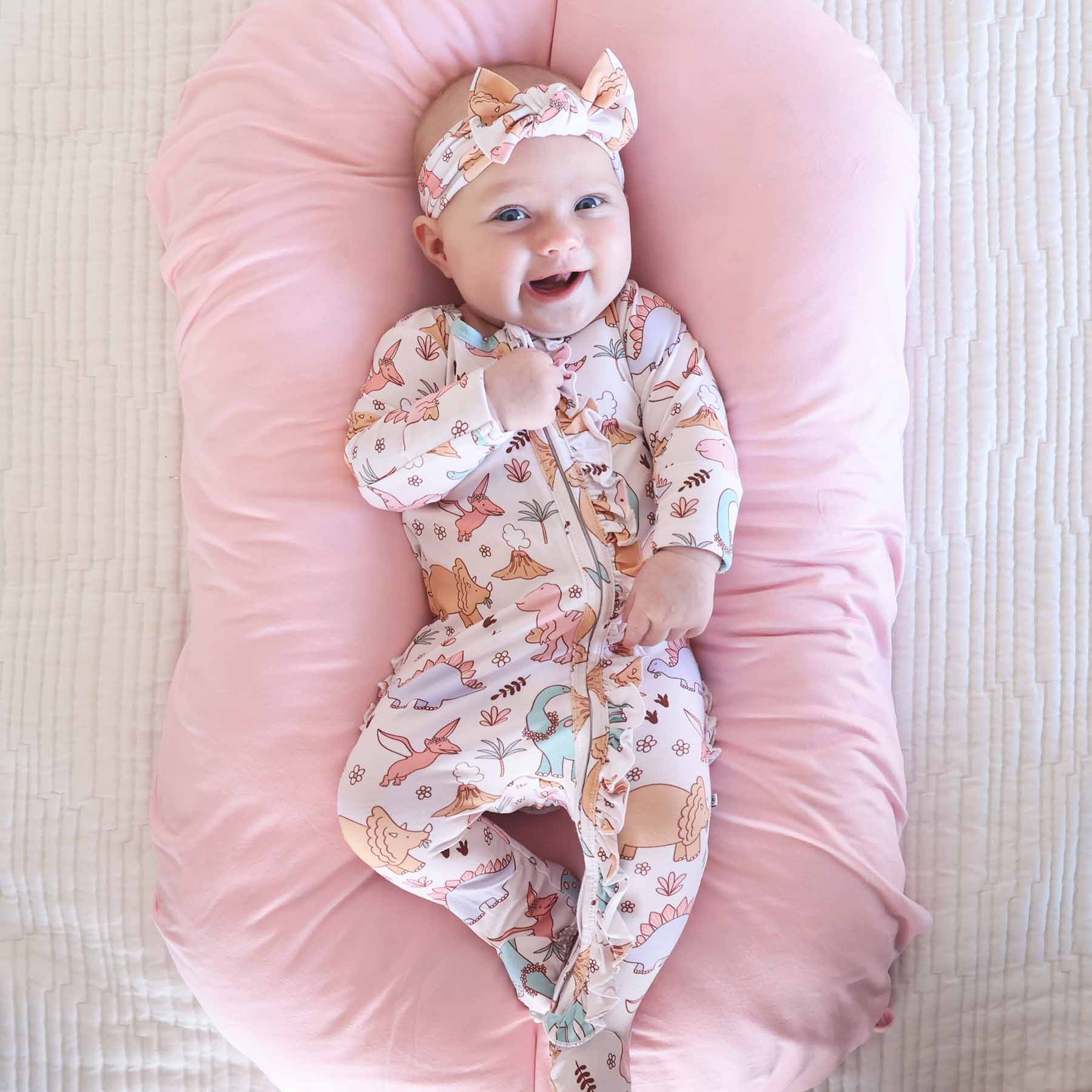 6366-dolly-s-dinos-knit-large-bow-headwrap-1.jpg