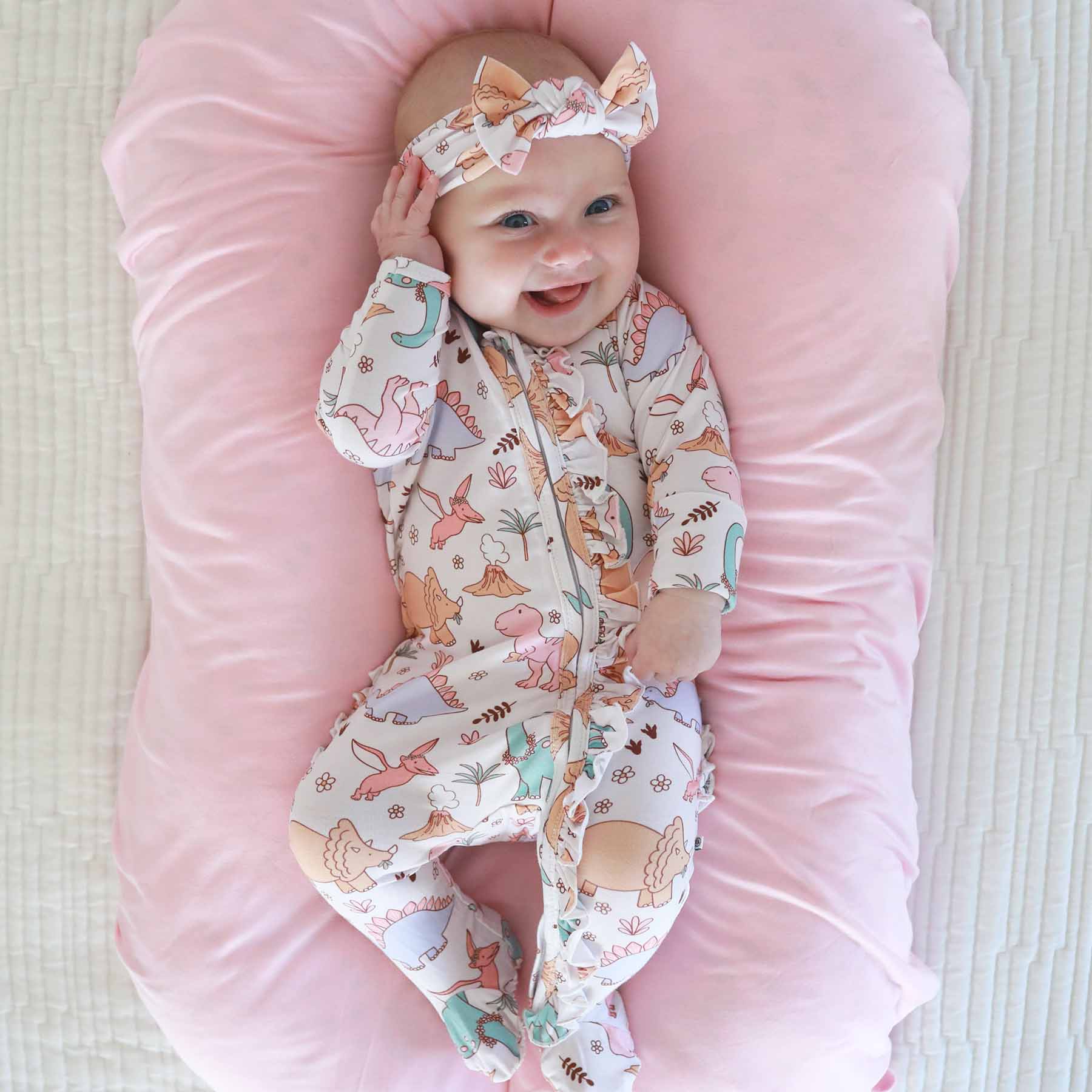 6366-dolly-s-dinos-knit-large-bow-headwrap-1.jpg