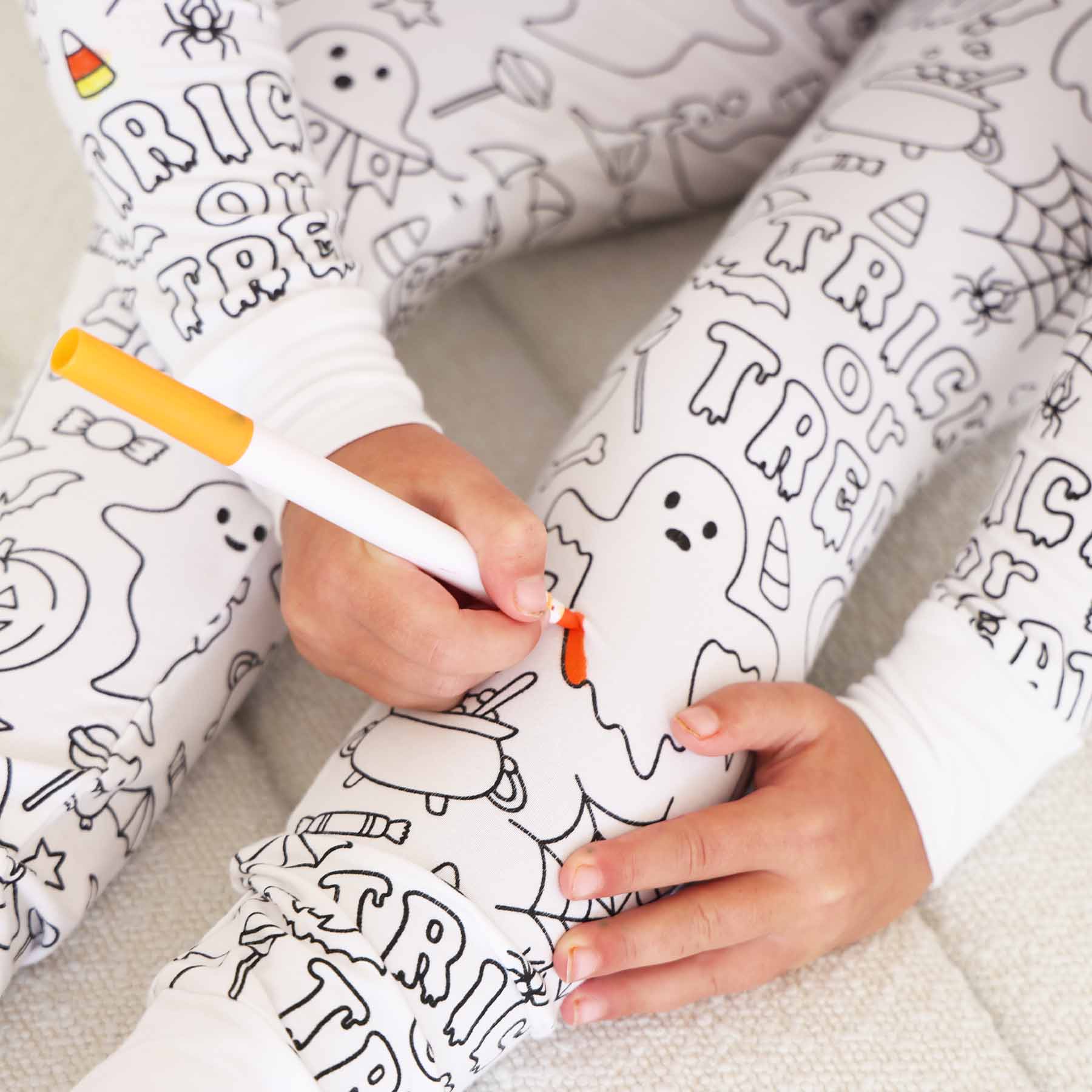 9841-halloween-two-piece-pajama-sets-1.jpg