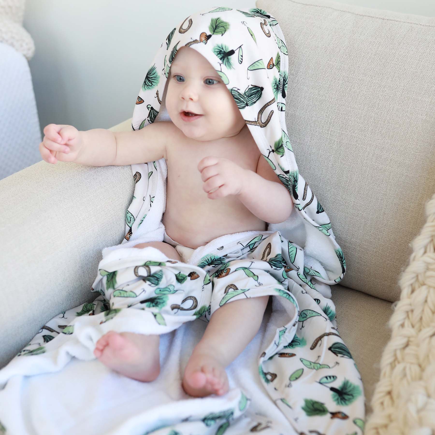 6882-baby-bamboo-hooded-towels-1.jpg