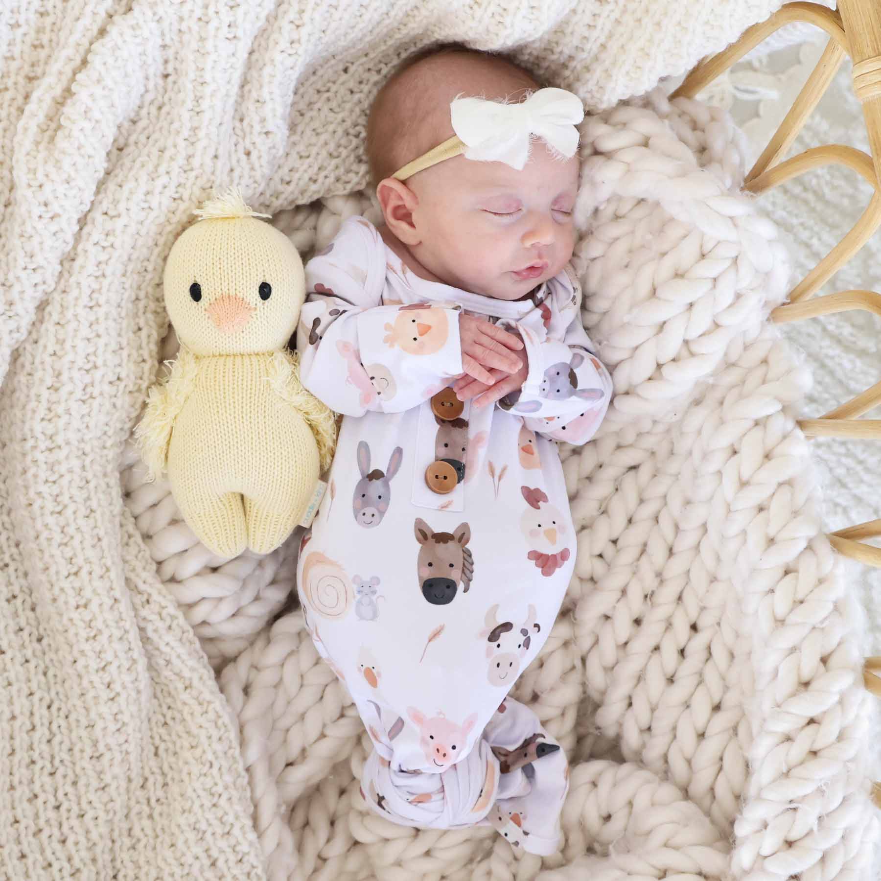 Barnyard Buddies Newborn Baby Knot Gown & Hat Set