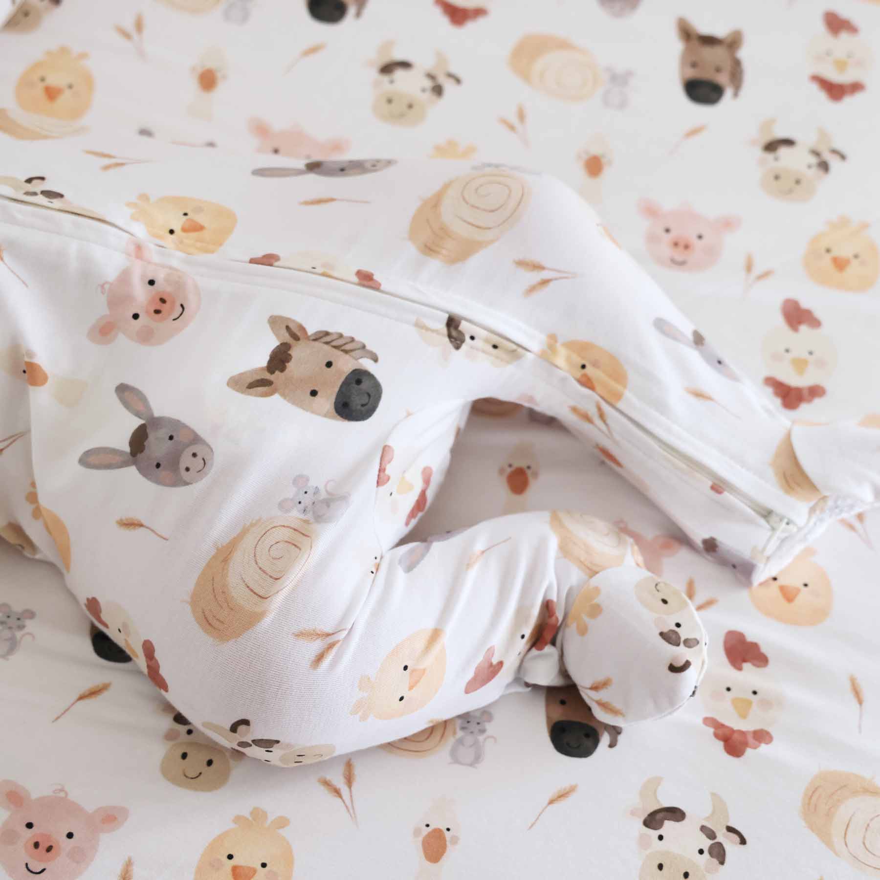 7068-barnyard-buddies-zipper-footie-1.jpg