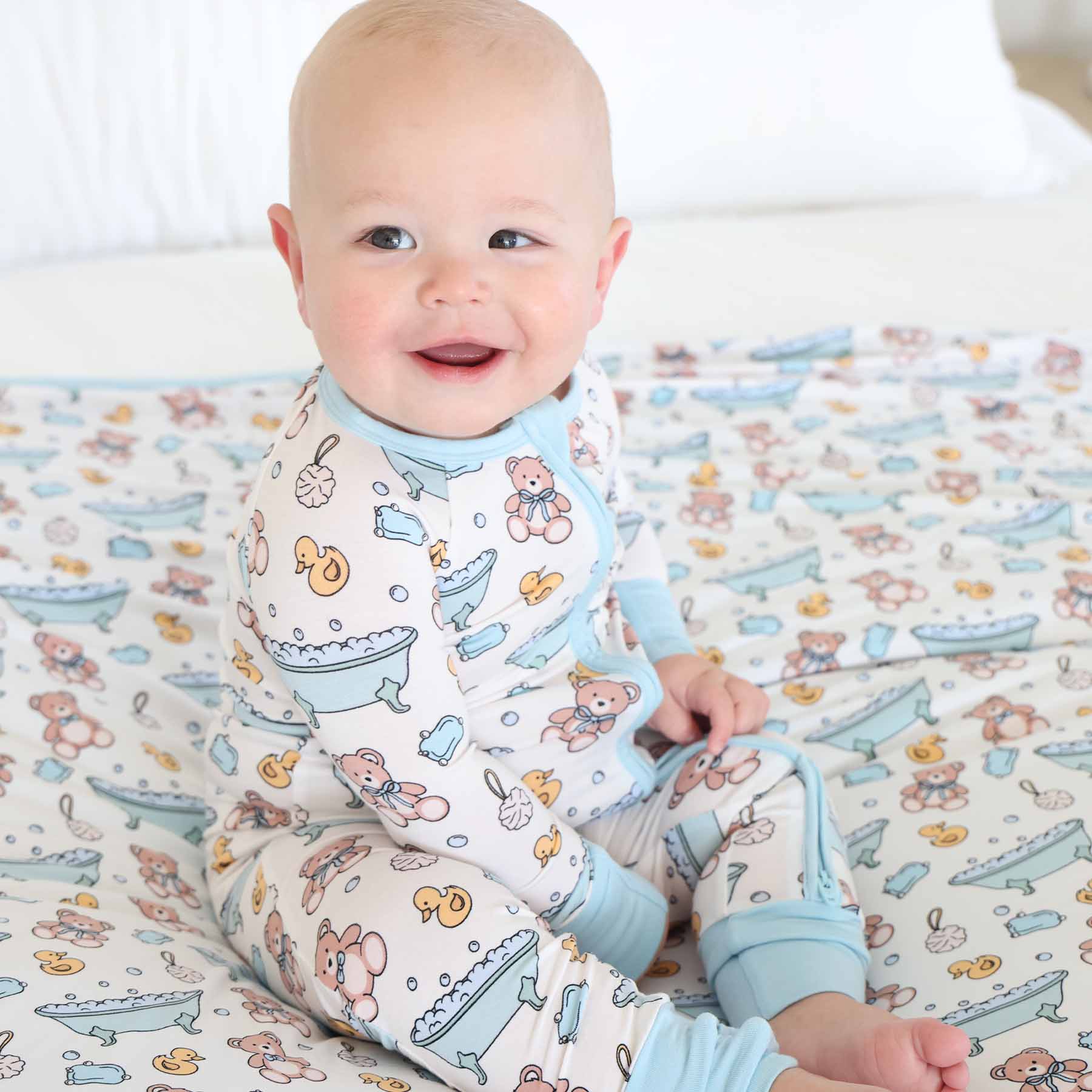 7084-bathtime-besties-convertible-zip-romper-blue-1.jpg