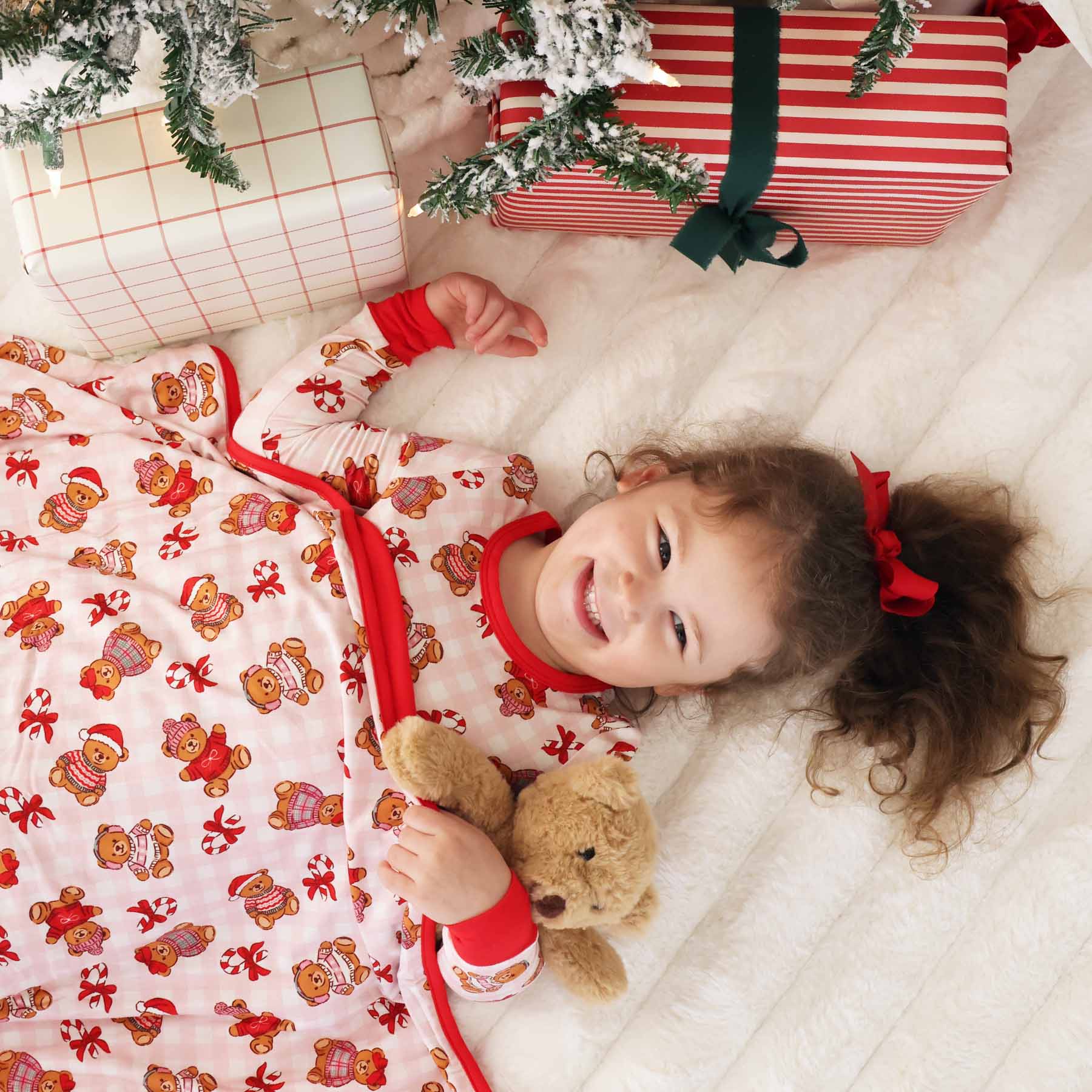 7162-beary-christmas-double-sided-bamboo-blanket-pink-1.jpg