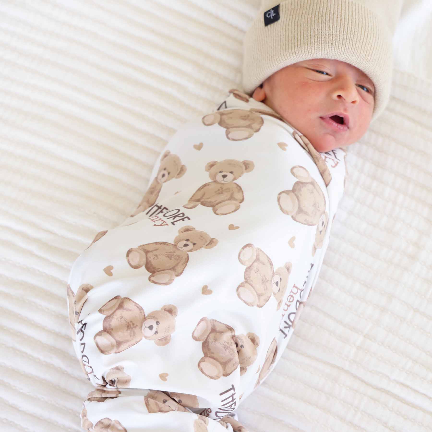 7219-beary-sweet-personalized-swaddle-blanket-1.webp