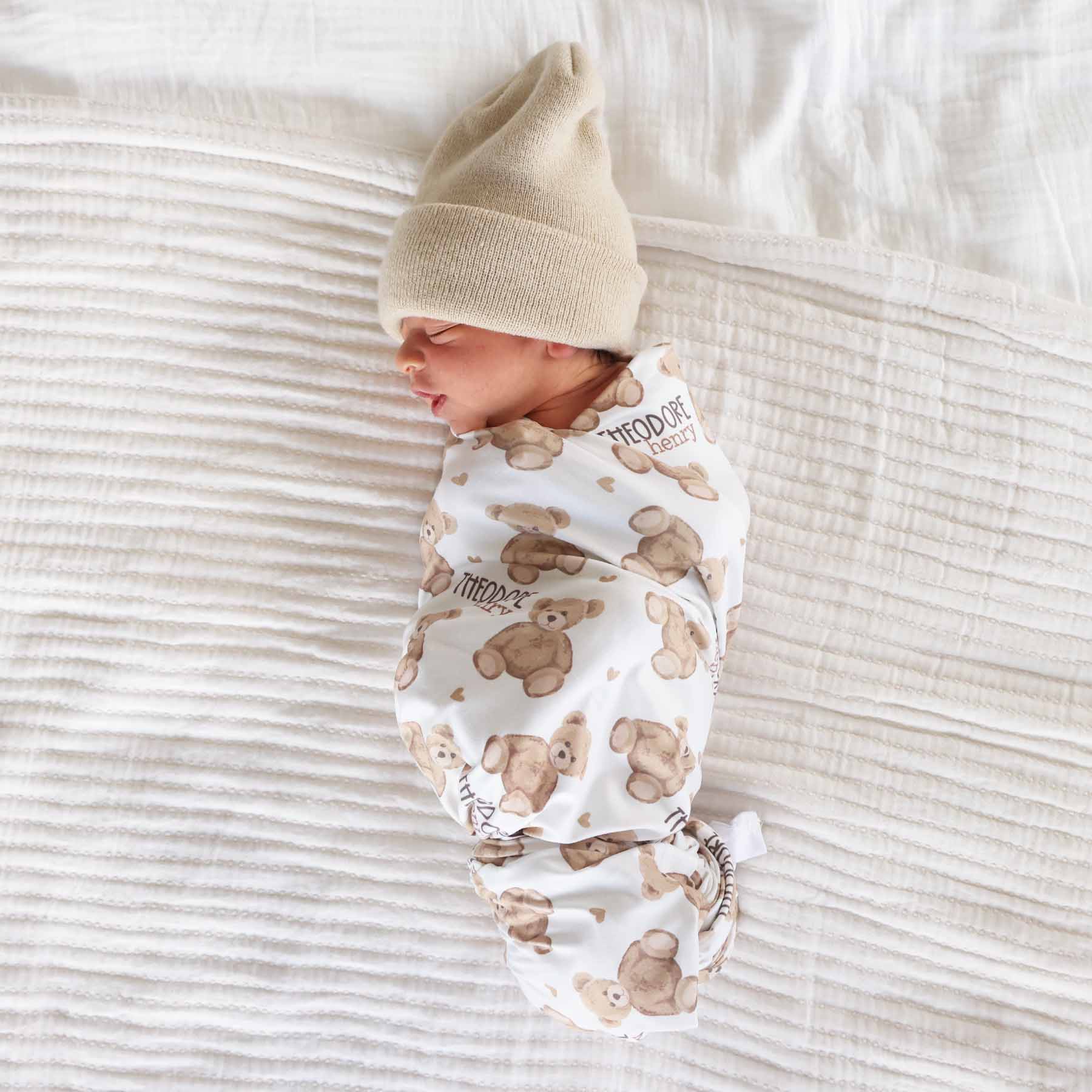 7219-beary-sweet-personalized-swaddle-blanket-1.webp
