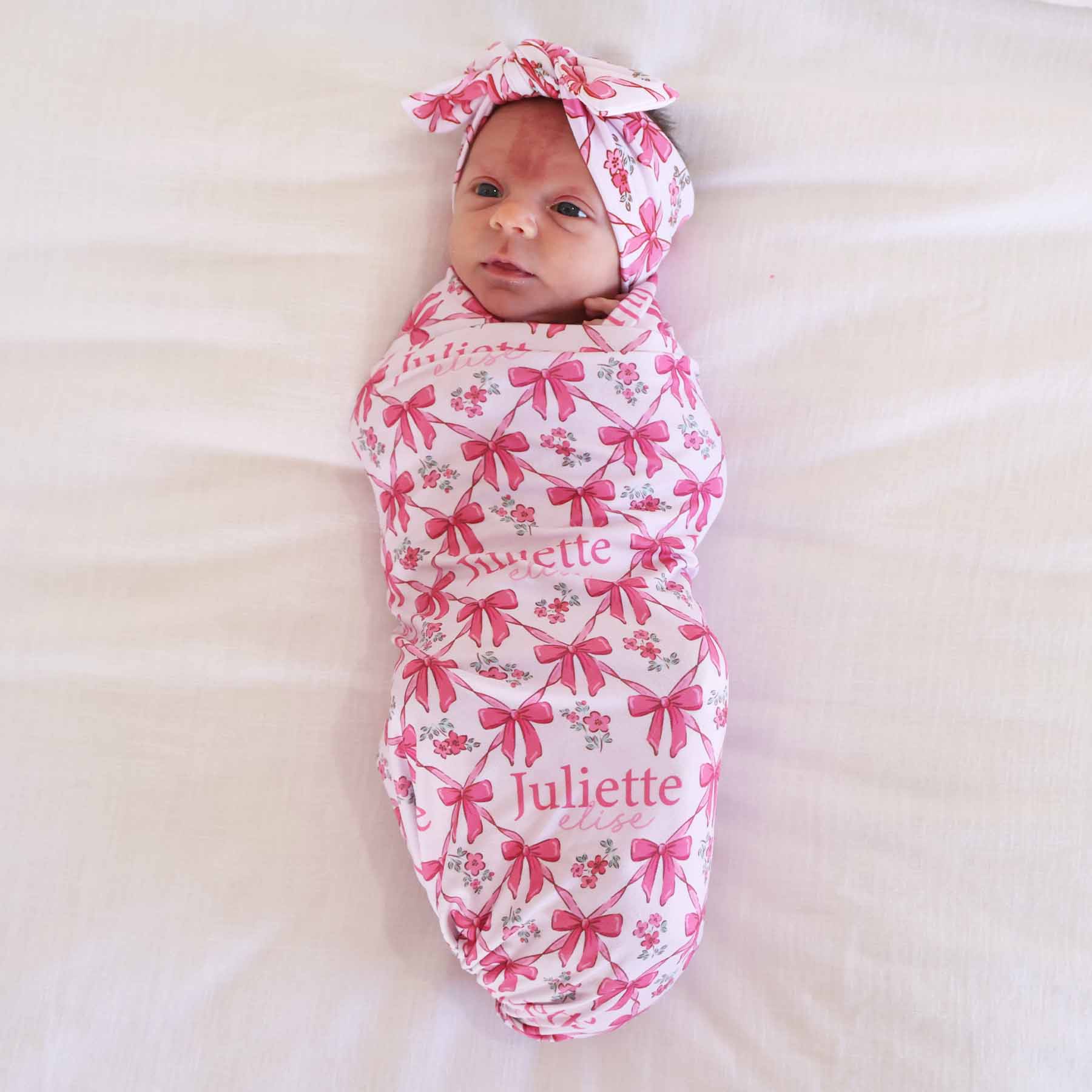 7545-bow-besties-personalized-swaddle-blanket-1.jpg