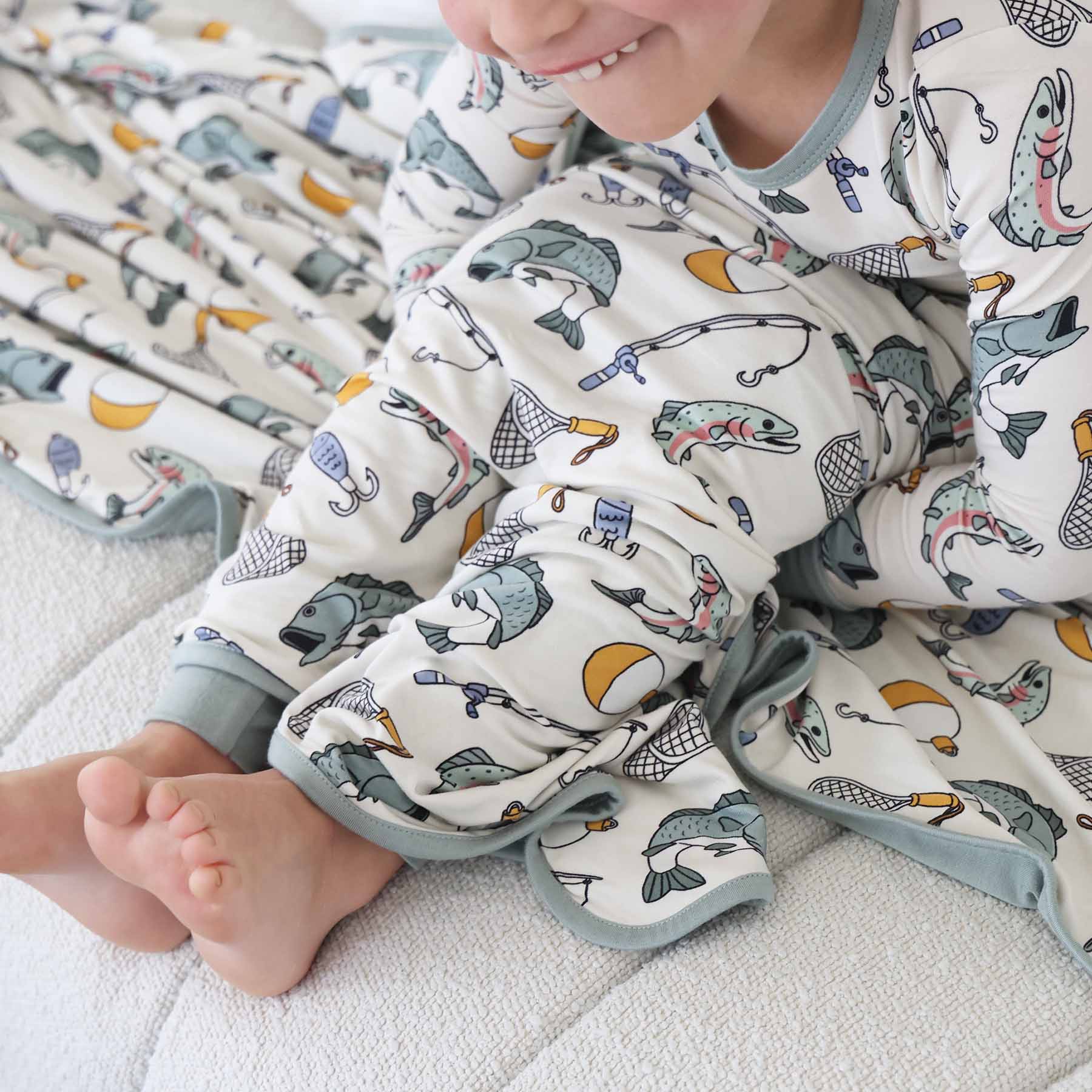 7816-catch-of-the-day-double-sided-bamboo-blanket-1.jpg
