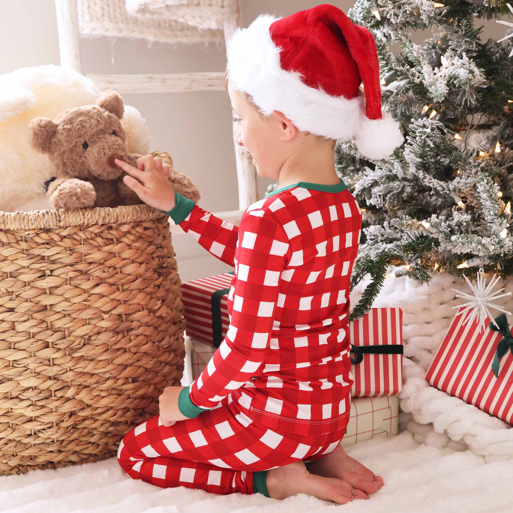 7854-checking-it-twice-two-piece-pajama-set-1.jpg