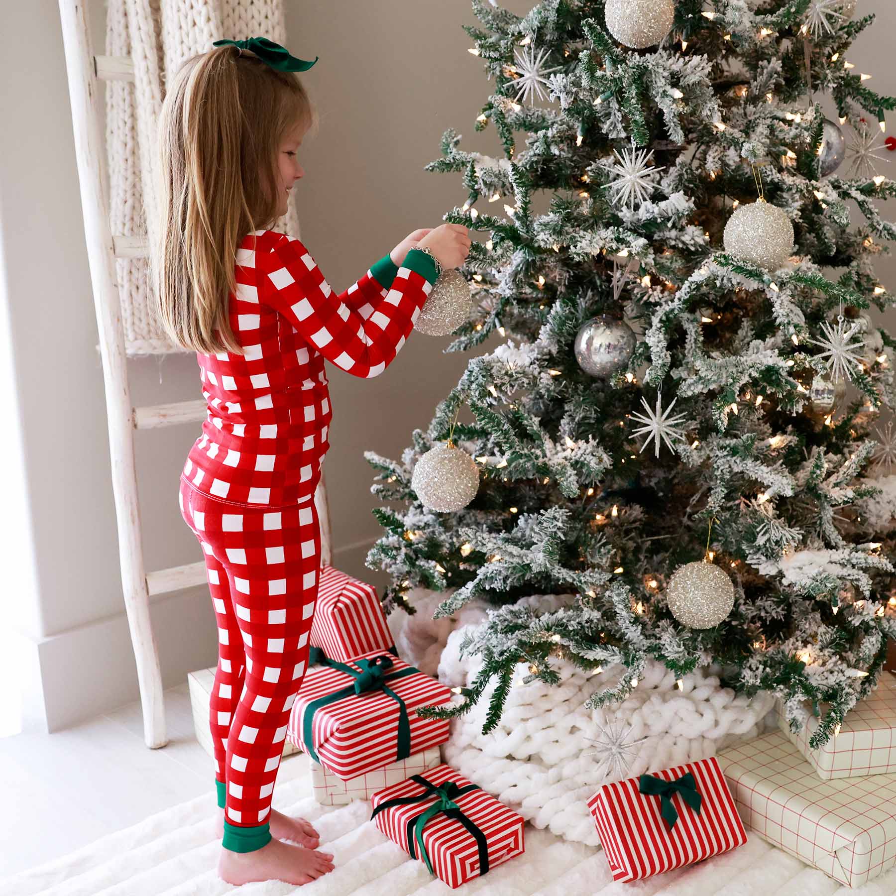 7854-checking-it-twice-two-piece-pajama-set-1.jpg
