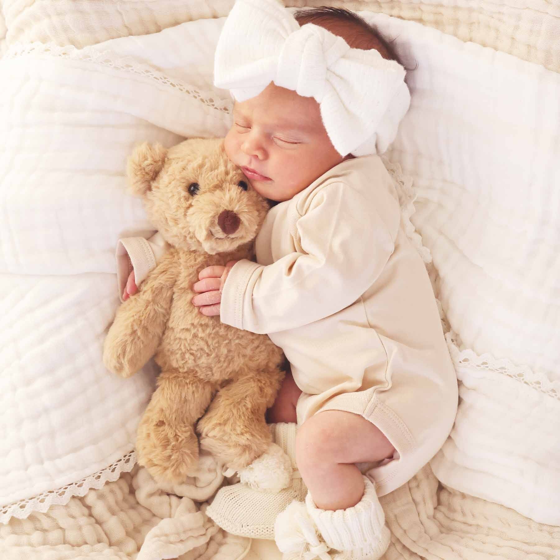 Cuddle Plush Friends | Bodhi Bear