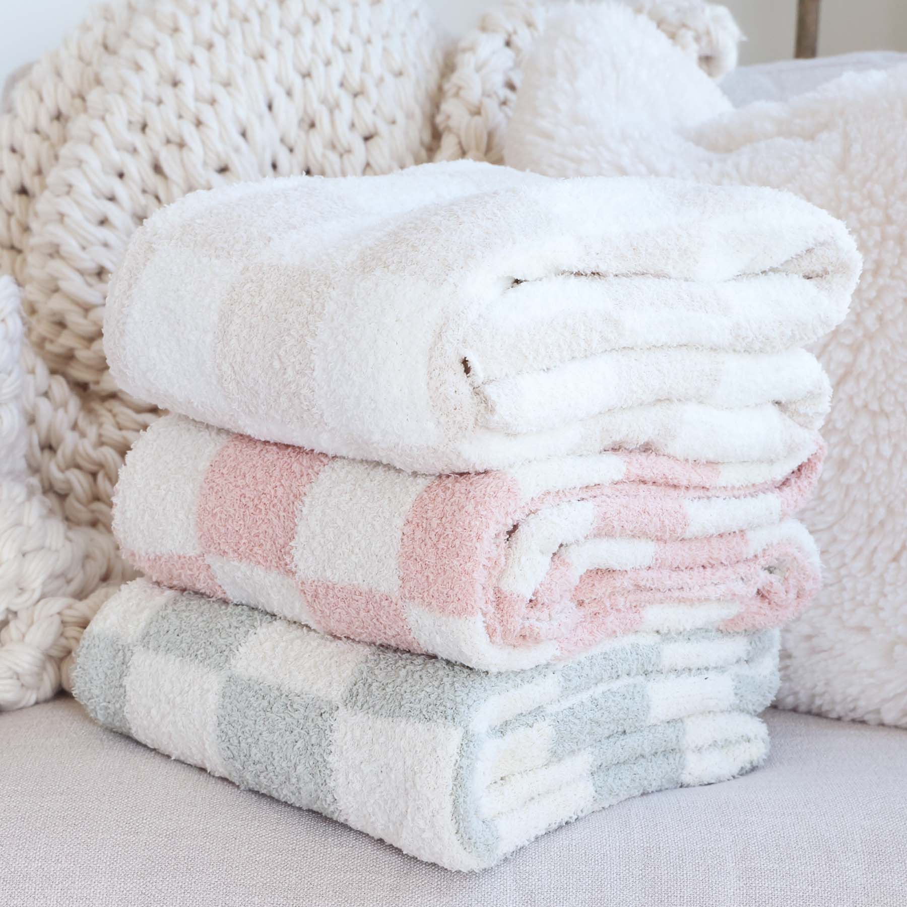 CuddleLaneâ¢ Luxe Blankets | Check
