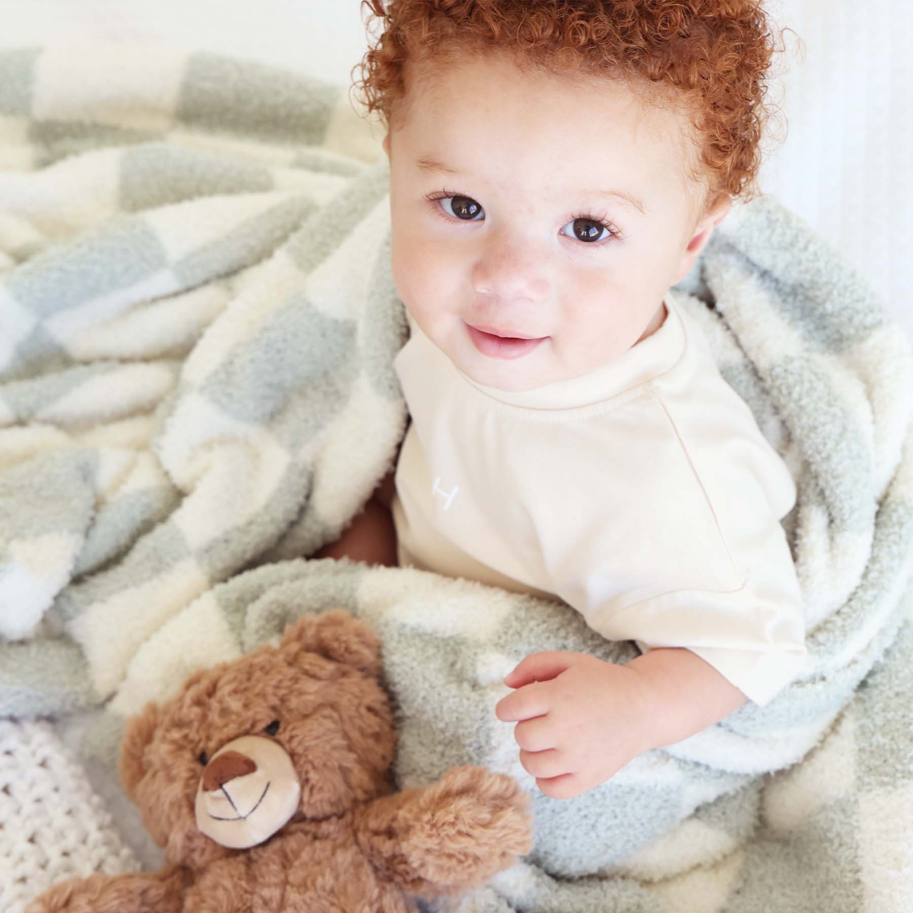 8572-cuddlelane-luxe-blankets-sage-check-1.jpg