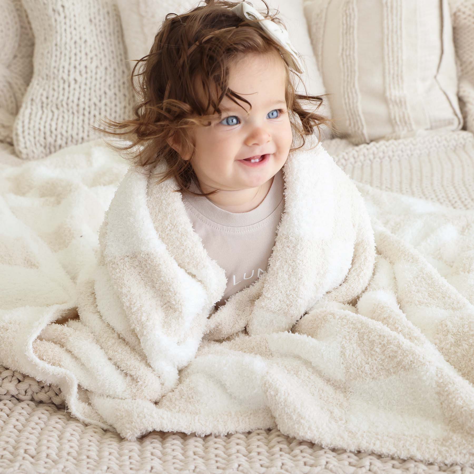 8604-cuddlelane-luxe-blankets-toffee-check-1.jpg