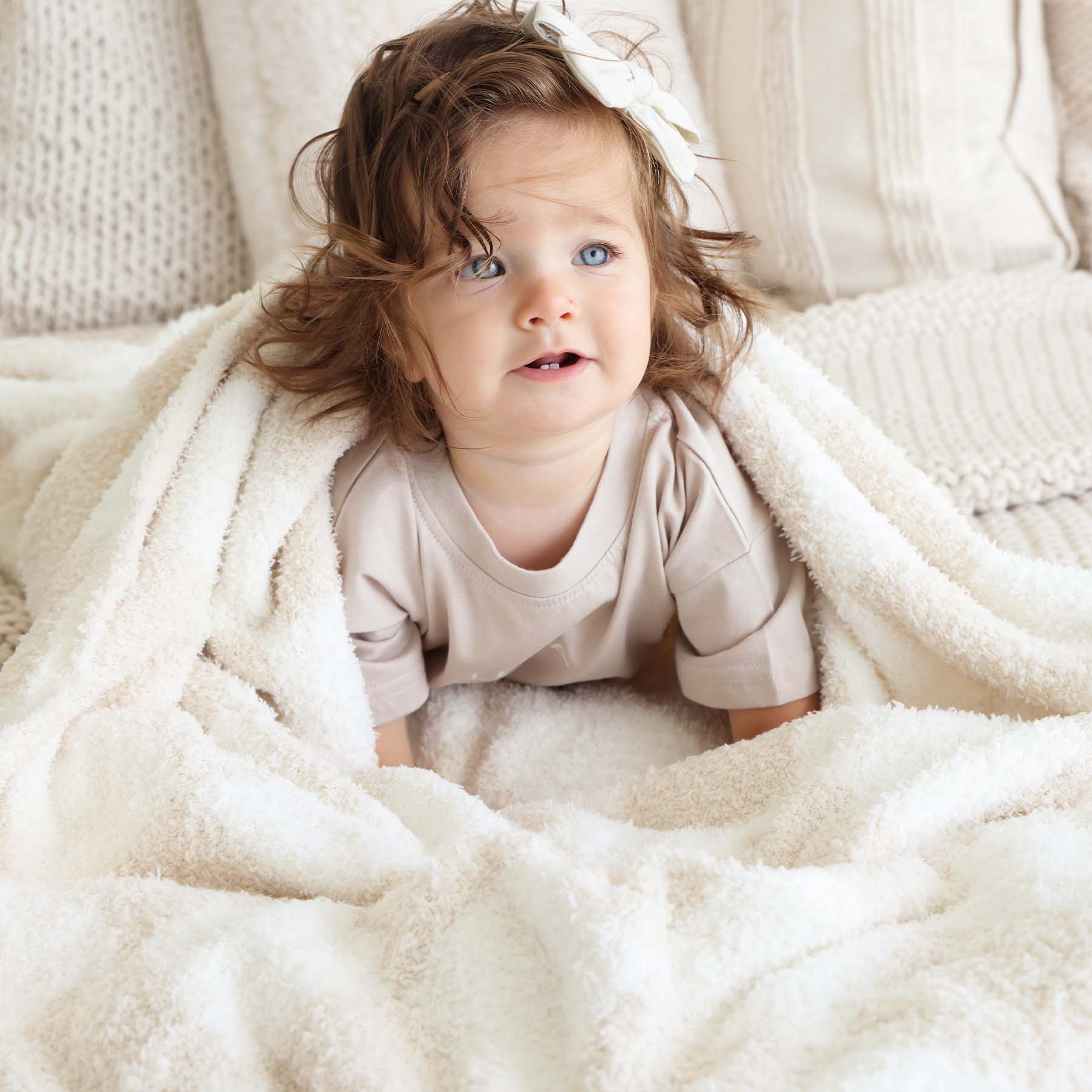 8604-cuddlelane-luxe-blankets-toffee-check-1.jpg