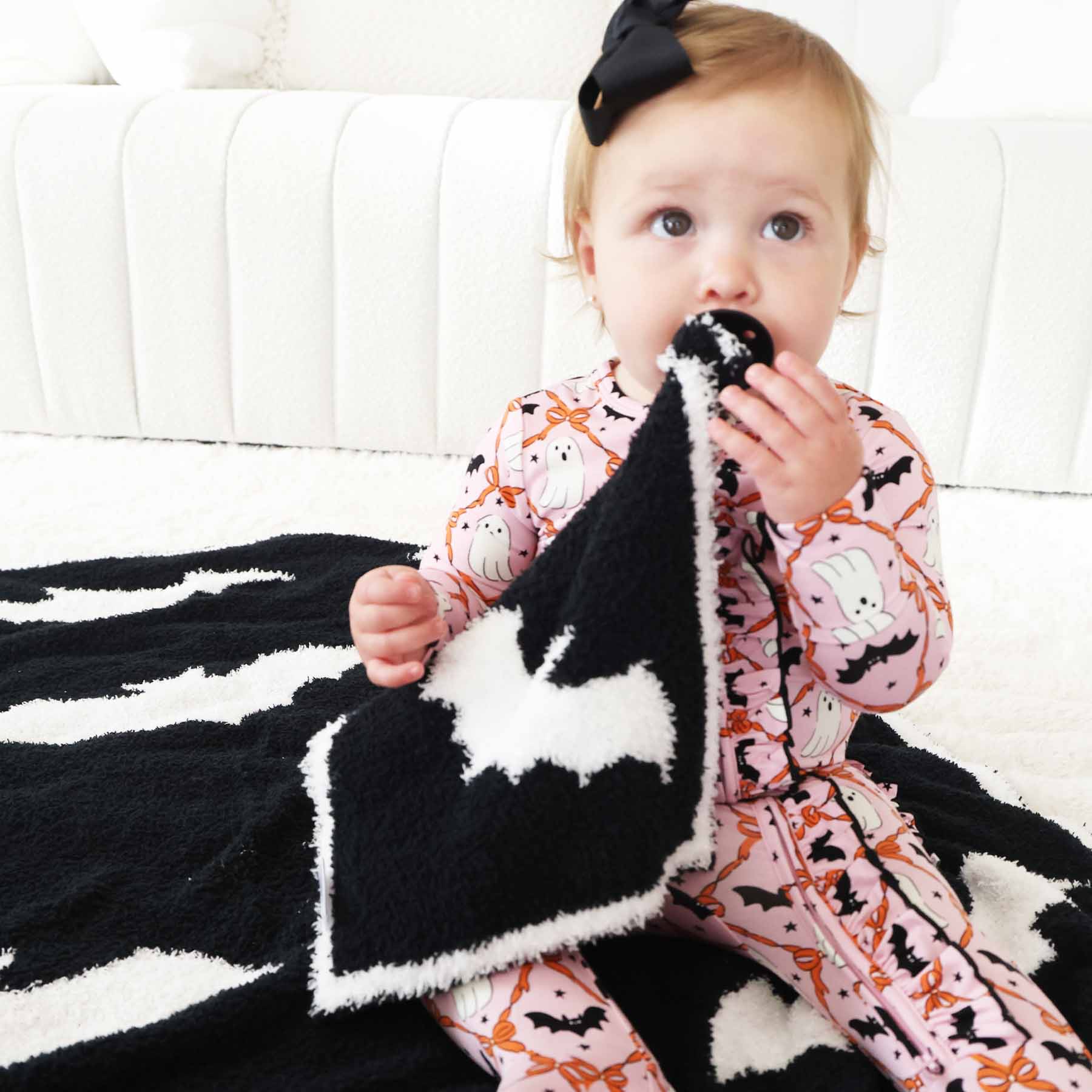 8608-cuddlelane-luxe-lovey-bats-1.jpg