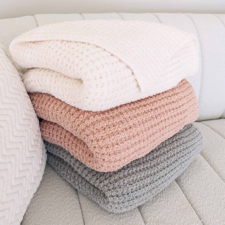 CuddleLaneâ¢ Luxe Waffle Blankets | Solids