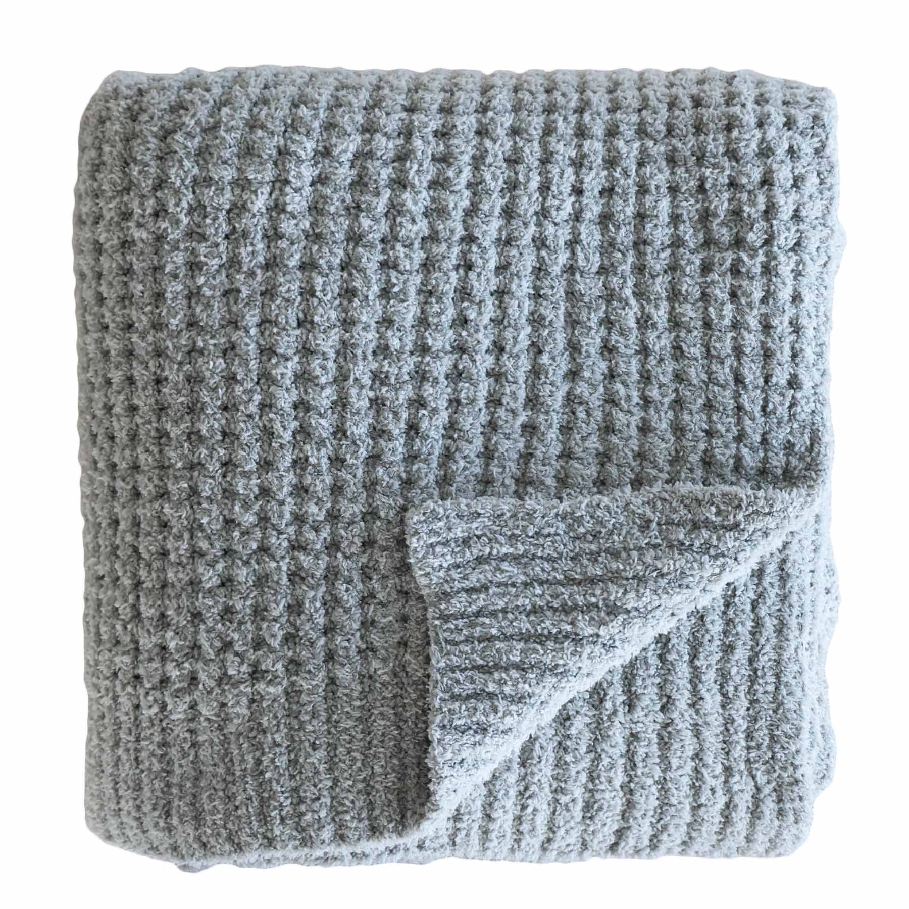 8638-cuddlelane-luxe-waffle-blankets-solids-1.jpg