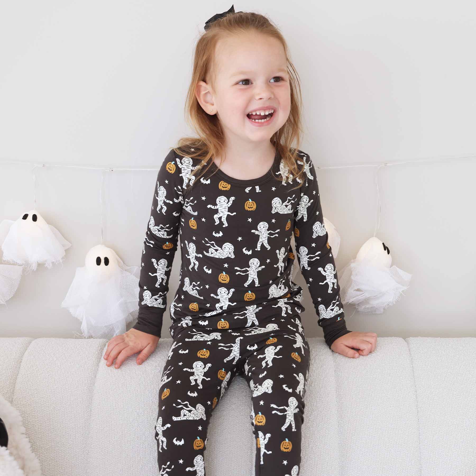 9841-halloween-two-piece-pajama-sets-1.jpg