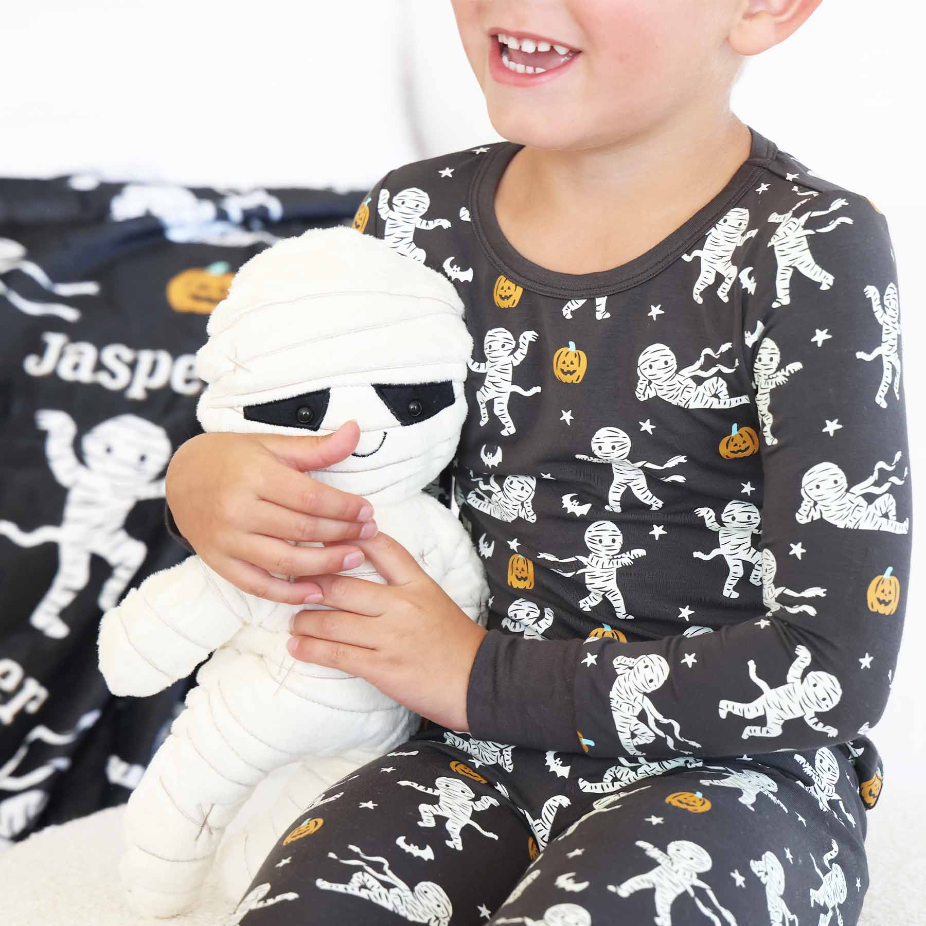 9841-halloween-two-piece-pajama-sets-1.jpg
